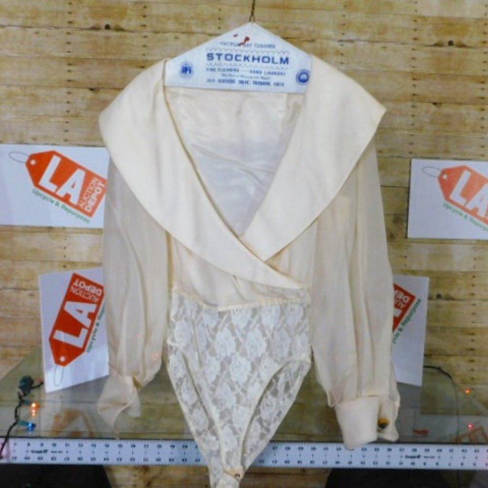 A. J. Bari Blouse Classic 80's